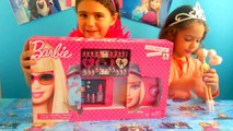 Barbie JET SET MAKEUP CASE! Lip BALM LIP Gloss Palette! Paint Press On Nails with Barbie P