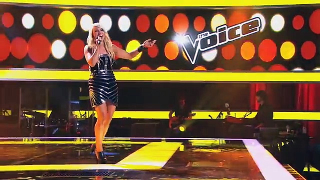 Hayley Jensen Sings Freefallin    The Voice Australia 2014