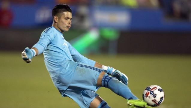 Sports on the Border: American-born goalkeeper chooses heritage over homeland