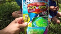 BATAILLE DE BOMBES À EAU ! - 300 bombes à eau en 60 secondes avec Bomb A-O Bunch O Balloons