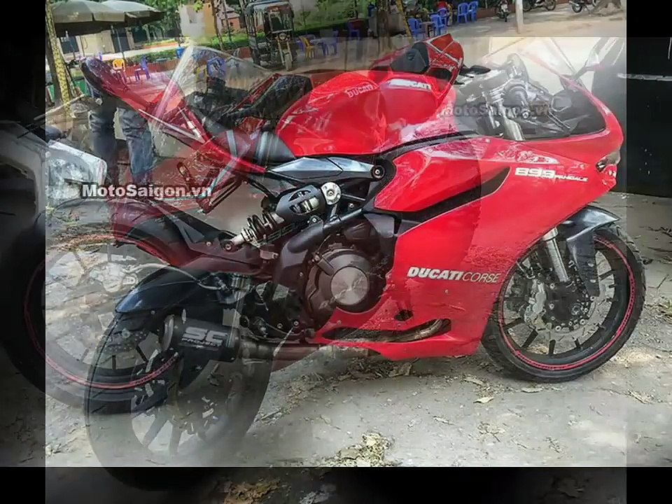 Benelli TNT 300 modified to look like DUCATI