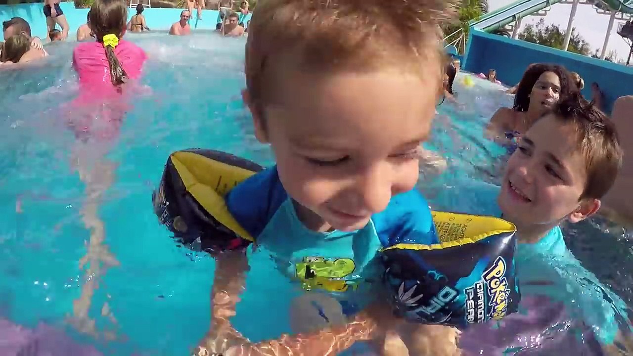 VLOG - Fun Aquatique au Congo River & VIOLENT ORAGE DE GRÊLE ! - Parc Aquatique Aqualand - 2_2