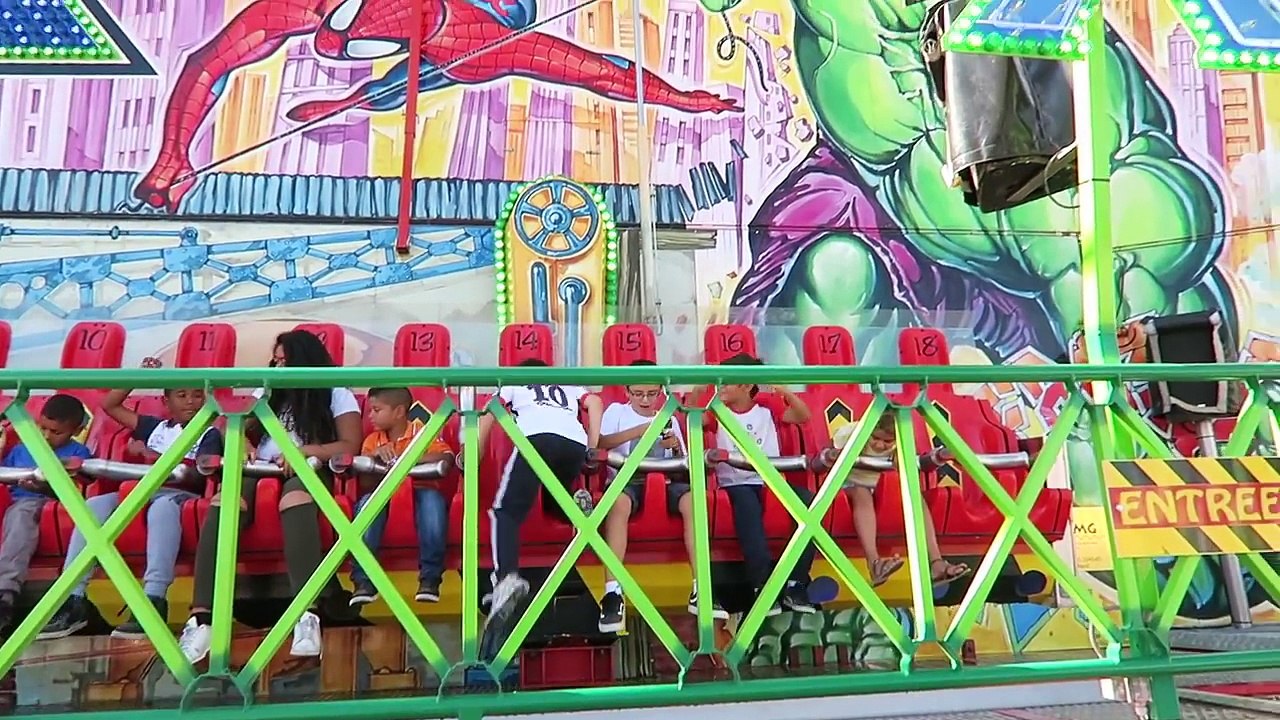 VLOG - SENSATIONS FORTES à la Fête à NeuNeu - Parc d'Attractions et Manèges