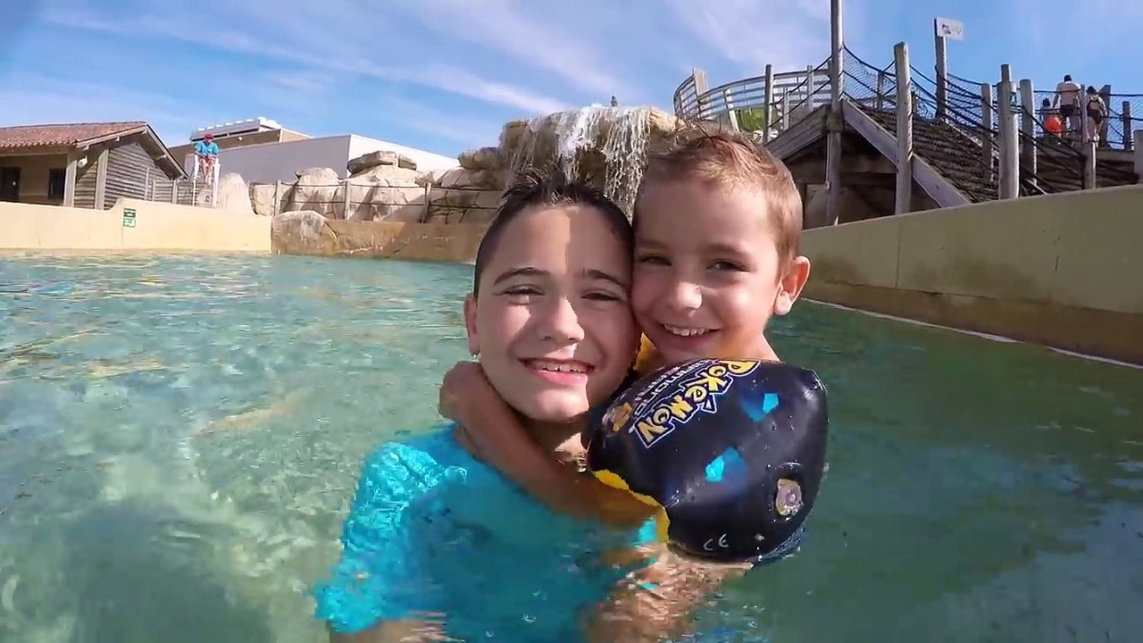 VLOG - Incroyable Toboggan Aquatique ! Parc Aquatique Océanile - 1_3