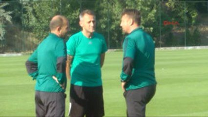 Скачать видео: Kardemir Karabükspor Teknik Direktörü Barisic 4 Oyuncuya Ihtiyacımız Var