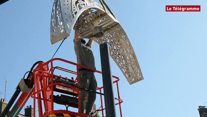 Paimpol. Le Relie-Coeur de Jean Divry bat sur la place du Martray