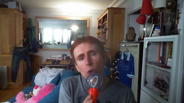 Wiwi égratigne ego de Bibi Bourelly