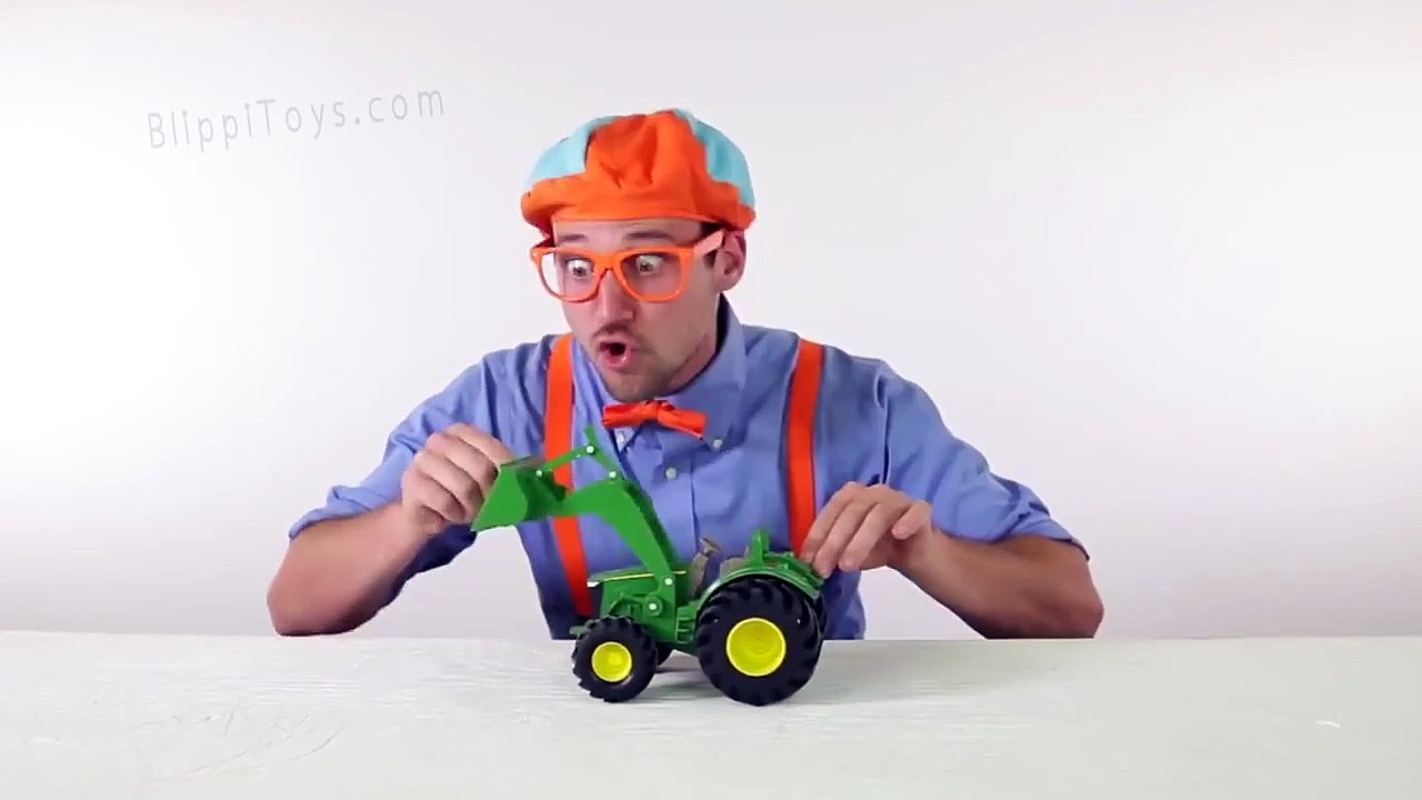 Tractor toy for tom
