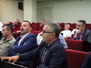 01,06,2017 belediye meclisi dinlemiyorsunuz gerginliği