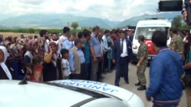 Helikopter Kazasında Şehit Düşen Piyade Uzman Çavuş Zeki Koç, Memleketi Osmaniye'de Toprağa Verildi