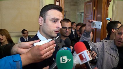 Бербатов намекна, че може да приключи с футбола