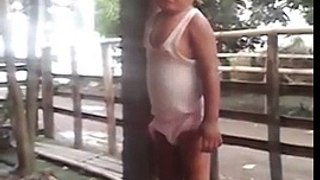 Video Funny Little Boy Falls - Fun Videos