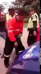 LiveLeak - Cop Suddenly Enters Kung fu Mode..... His Foo is Strong