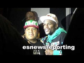 EXCLUSIVE: 4 hours after berto fight mayweather still with fans outside mgm - EsNews boxing