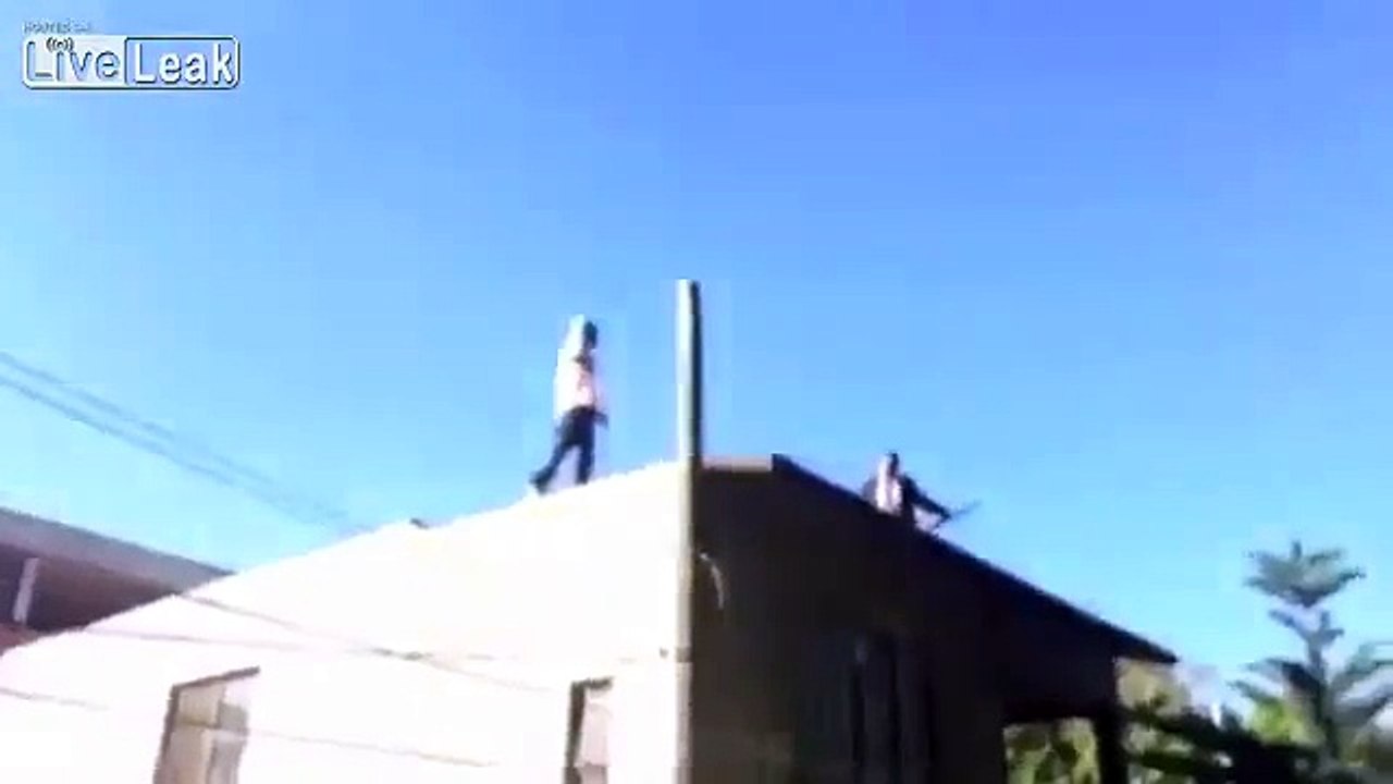 LiveLeak - Depressed Old Man Tries To Commit Suicide