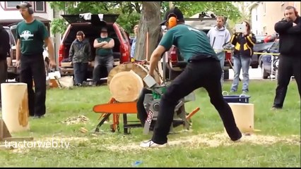 Large wood cutting saw