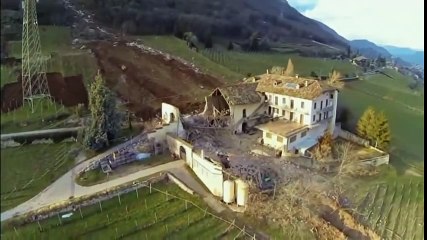 Dehşet Toprak Kayması - İtalya