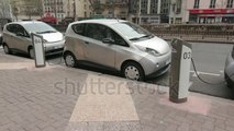 Crean un sistema de carga instantánea para los coches eléctricos