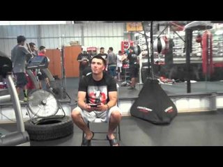 brandon rios messing with KC in gym - EsNews boxing