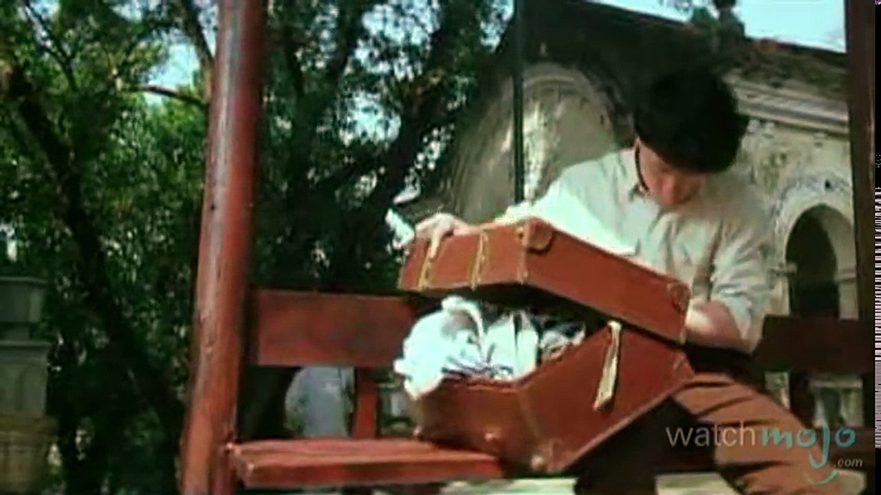 Top 10 Jackie Chan Moments (480p_30fps_H264-128kbit_AAC)