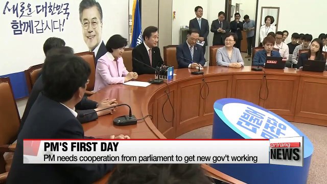 Signs of political deadlock simmer as PM kicks off 1st day in office