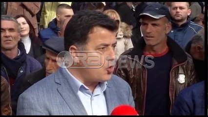 Ora News – Dita e tretë e protestës, deputetet e PD: Mund të përshkallëzohet