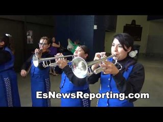 All Woman Mariachi Got Boxing fans Hyped Up - EsNews Boxing
