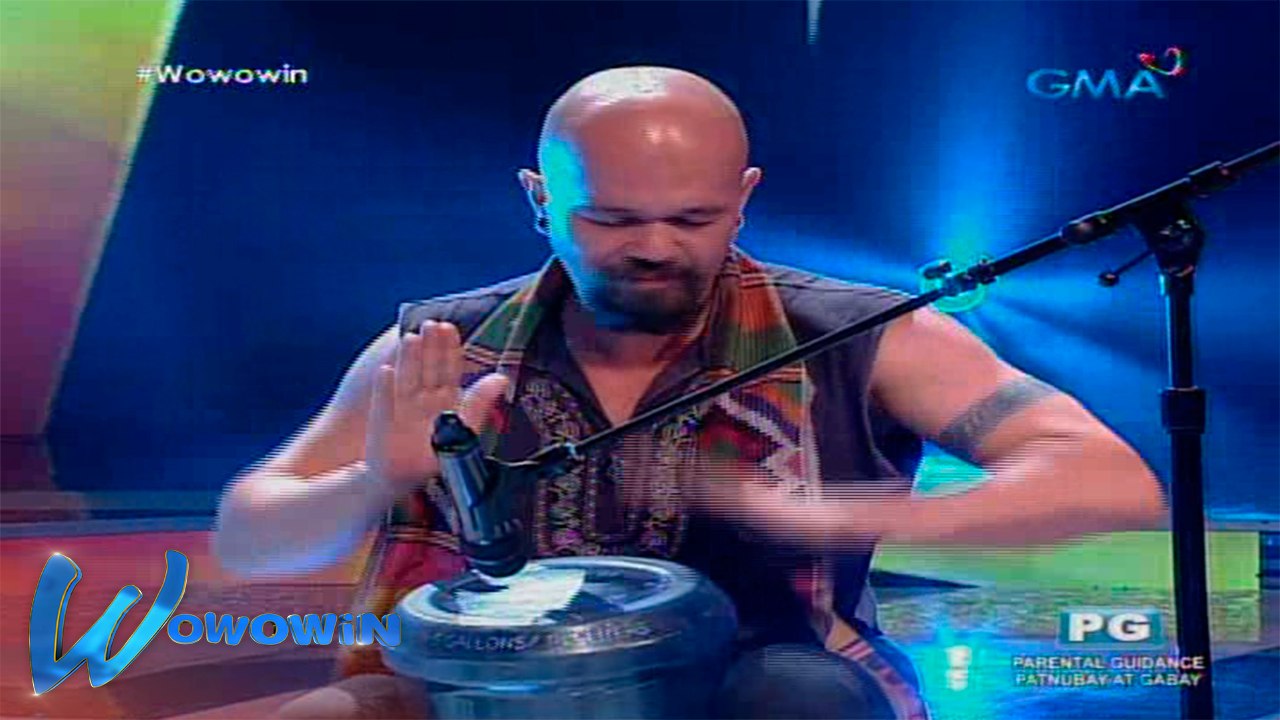 Wowowin: Five gallon bottle musician