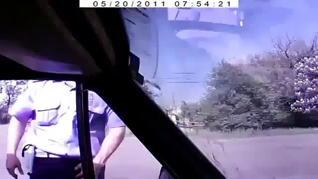 У мента зачесалось между ног Юмор Прикол Смех