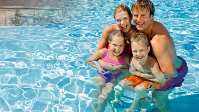 Gina's Pool Service - (941) 222-0721