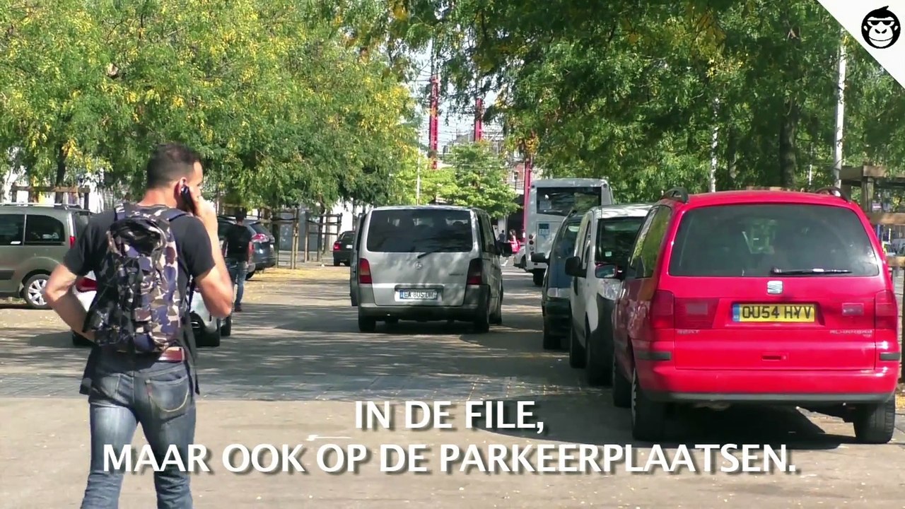 een een auto op tien seconden en parkeer 'm achteraf waar je wil, dat kan tegenwoordig in Brussel