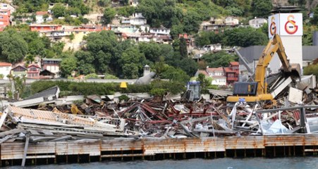Milliyet Yazarı Şenher: G.Saray, Adayı Fareler Kedi Kadar Oldukları İçin Kiraya Verdi