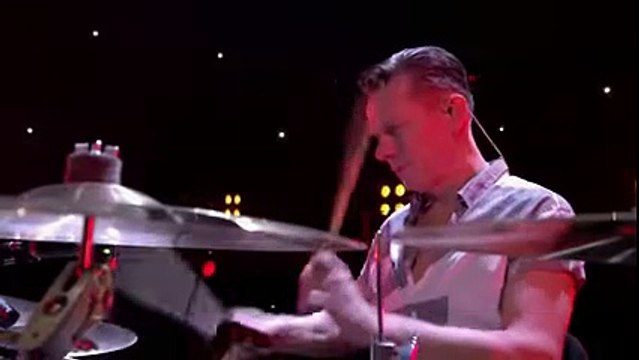 U2 - Where The Streets Have No Name - Live Paris