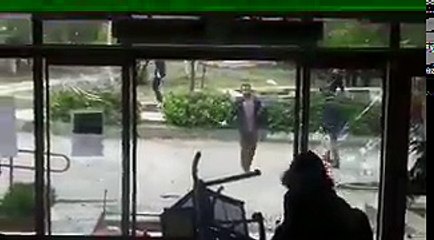 Üniversitede saldırı: 'Ramazan'da yemek yasak'