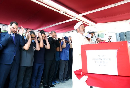 Erdoğan, Şırnak Şehidi Albay Gökhan Peker'in Cenazesine Katıldı