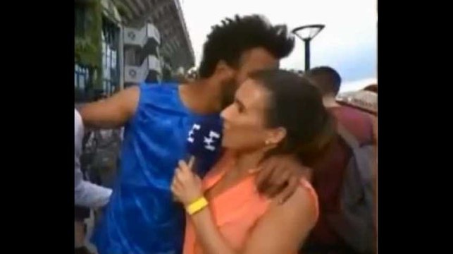 Zap TV : La polémique Maxime Hamou, Jean-Luc Mélenchon se clashe avec Quotidien, la révélation de Gérard Holtz sur Thierry Roland... (vidéo)