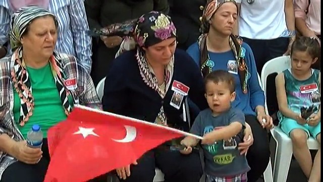 Şehit Yüzbaşı İlker Acar Gözyaşları İçinde Son Yolcuğuna Uğurlandı