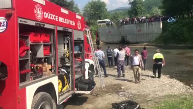 Serinlemek İçin Girdiği Derede Boğuldu