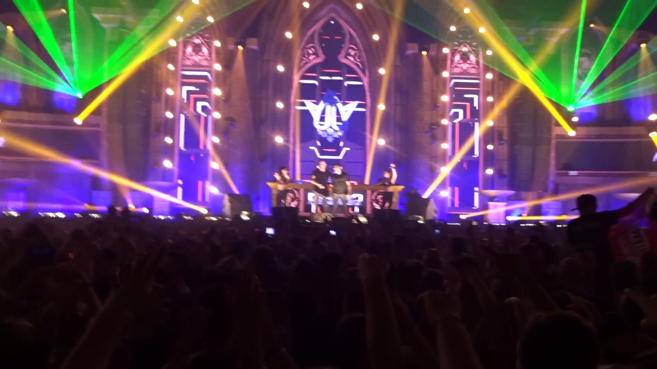 Frequencerz on the main stage, Rebirth Festival...