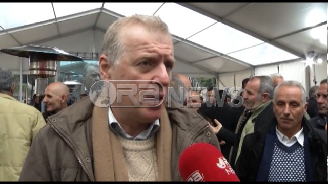 Dita 2 - Të “ngujuar” në çadër, vijon protesta e PD për qeveri teknike