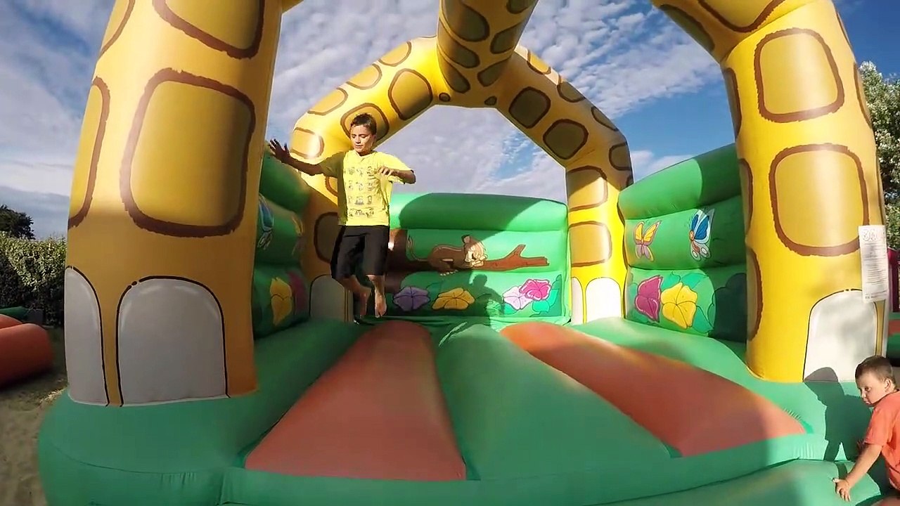 VLOG - Petit Parc 100% FUN - Parc d'Attractions - 1_2