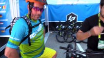 Les festivaliers testent les vélos au Vélo Vert Festival