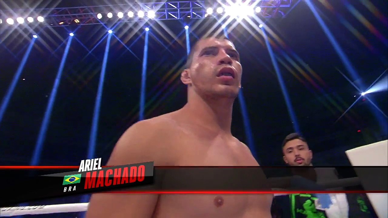 GLORY 38 Chicago: Ariel Machado vs. Danyo Ilunga (Tournament Semi-Finals)