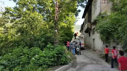 Tokat'ta Metruk Bina Yıkıldı