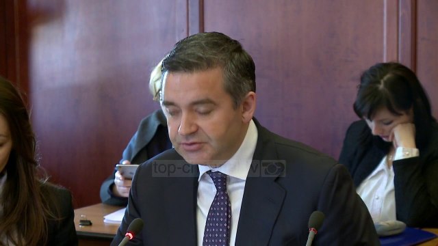 Mbrojtja e fëmijëve, Klosi: Ndryshimet në ligjin e ri - Top Channel Albania - News - Lajme