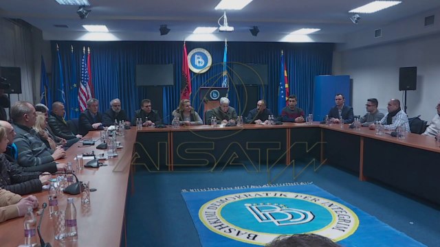 Груевски и Ахмети со различни причини за неуспехот во преговорите за формирање влада