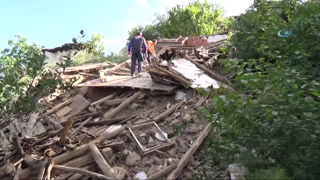 Metruk Evdeki Göçük Ekipleri Alarma Geçirdi