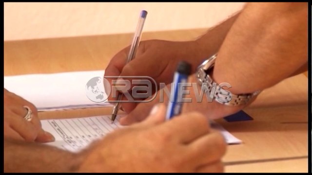 Ora News – Kokëdhima: Veliaj-Tahiri ëndërrojnë të bëhen pasardhës të Ramës në PS