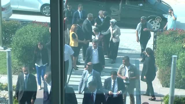 Sağlık Bakanı Akdağ: Turistik Alanlarda da Poliklinik Hizmeti Verilecek - Balıkesir