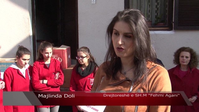 Fëmijët e Gjakovës ndihmojnë familjen në nevojë - Lajme